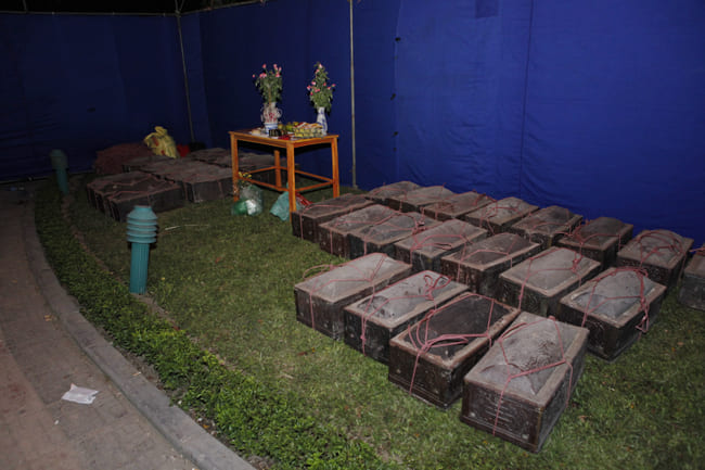 Khu mộ bí ẩn tại Đại học Công đoàn Hà Nội44