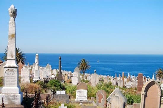 Điểm qua 10 nghĩa trang đẹp nhất thế giới9