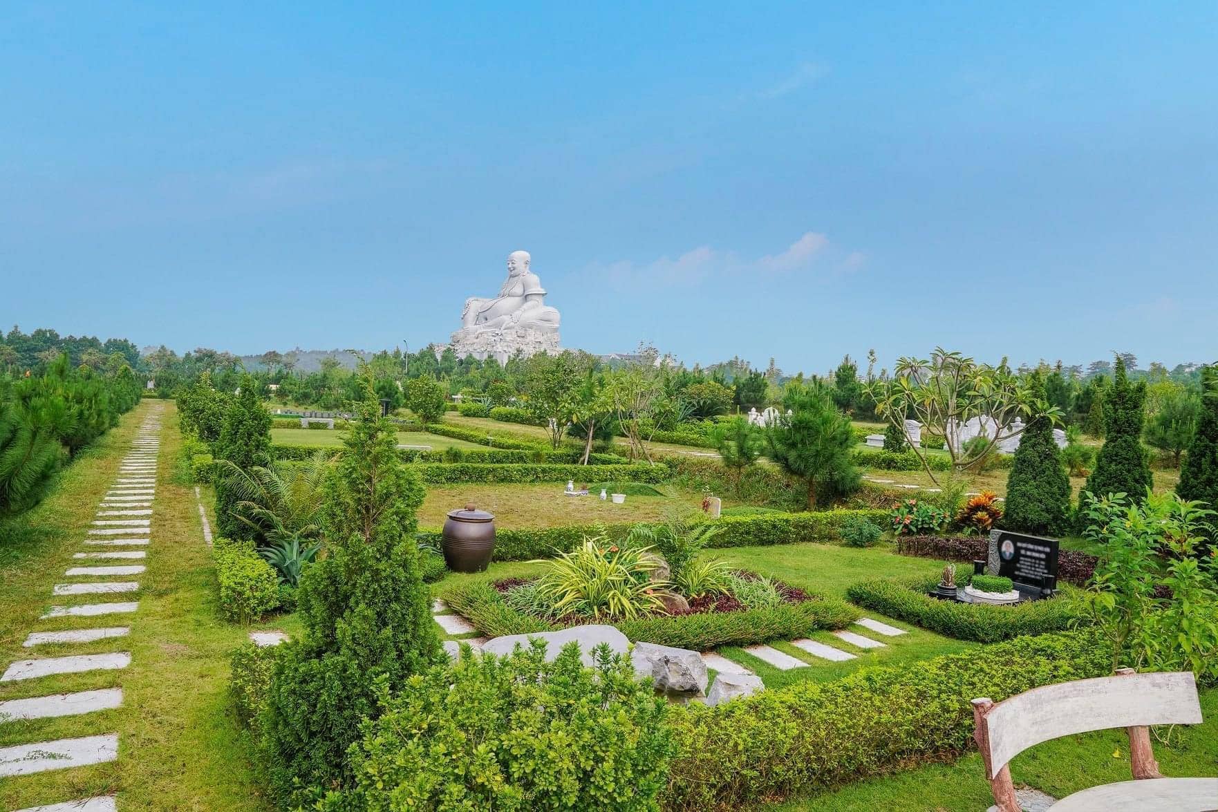 Nghĩa trang tại Phú Thọ  - Công viên tưởng niệm Thiên Đức